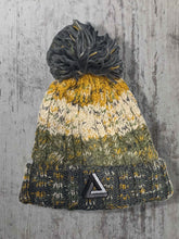 Load image into Gallery viewer, LT ‘Logo’ Beanie
